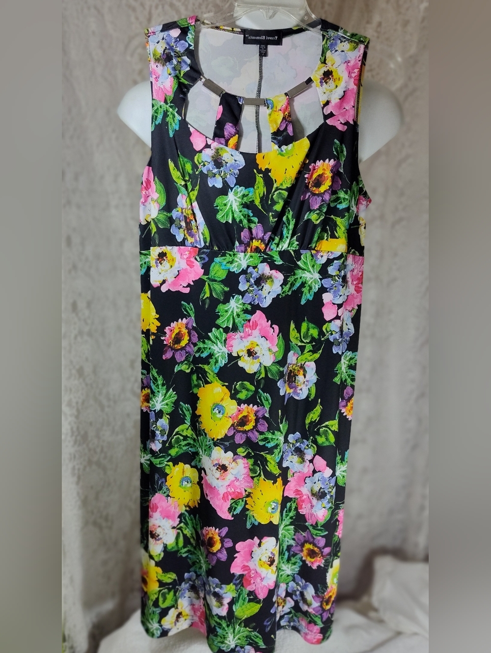 Travel Elements with Floral Dress Yellow Pink